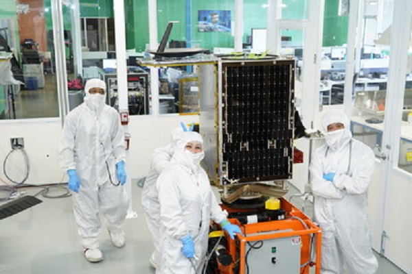 SSL delivers 2 Earth observation satellites to Vandenberg Launch Base