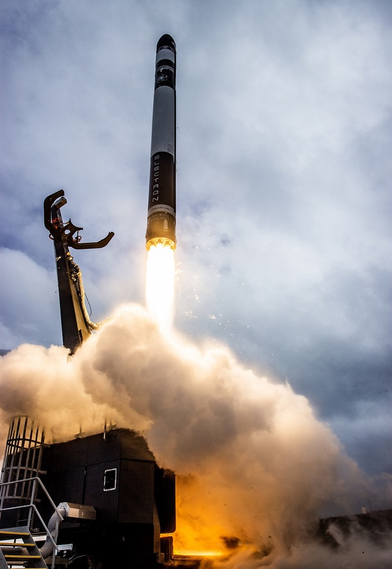 Rocket Lab launches DARPA R3D2 satellite