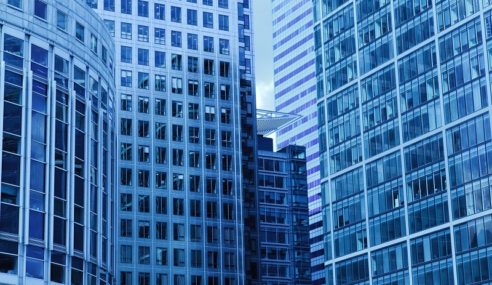 CACI and BlackBerry to launch first secure, certified government mobile comms app