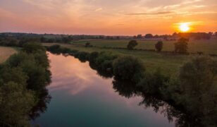 Red River acquires Invictus